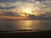 auringonlasku Agios Stefanoksen rannalla